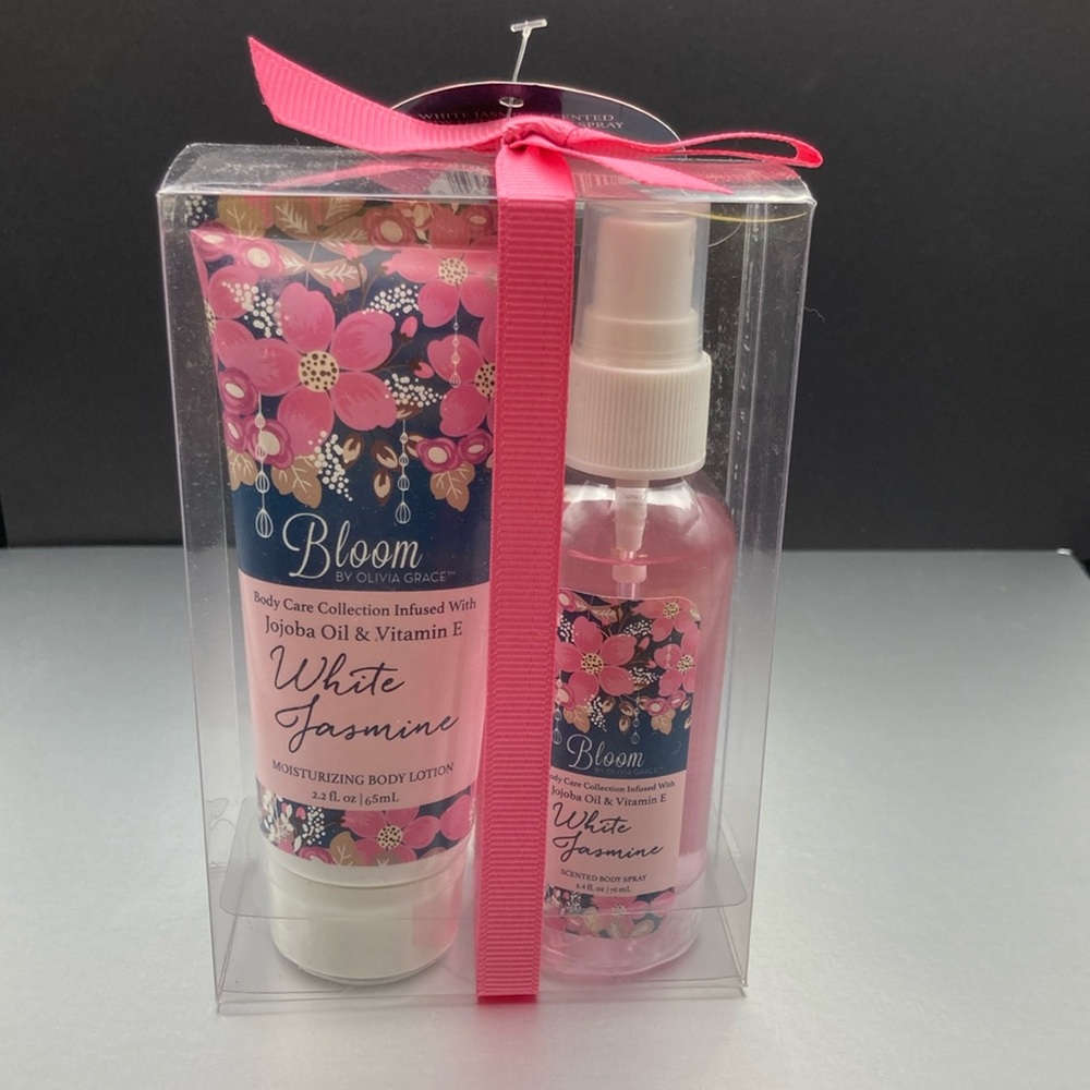 Bloom by Olivia Grace Body Care WHITE‎ JASMINE Lotion & Body Spray Set New